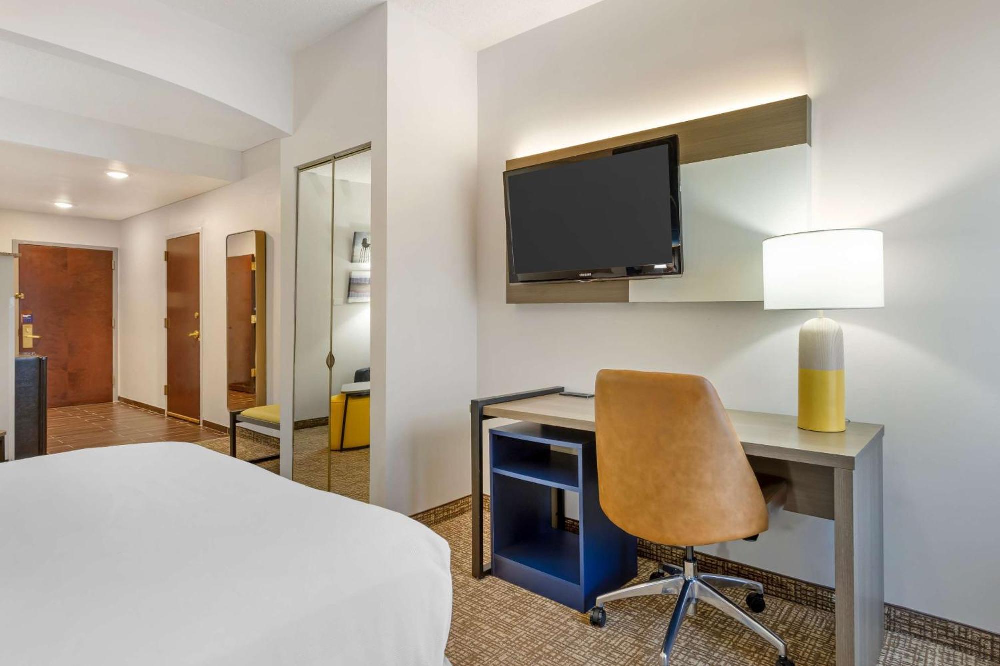 คอมฟอร์ต สวีท อีสต์ บรันสวิค Hotel อีสต์บรันส์วิค ภายนอก รูปภาพ