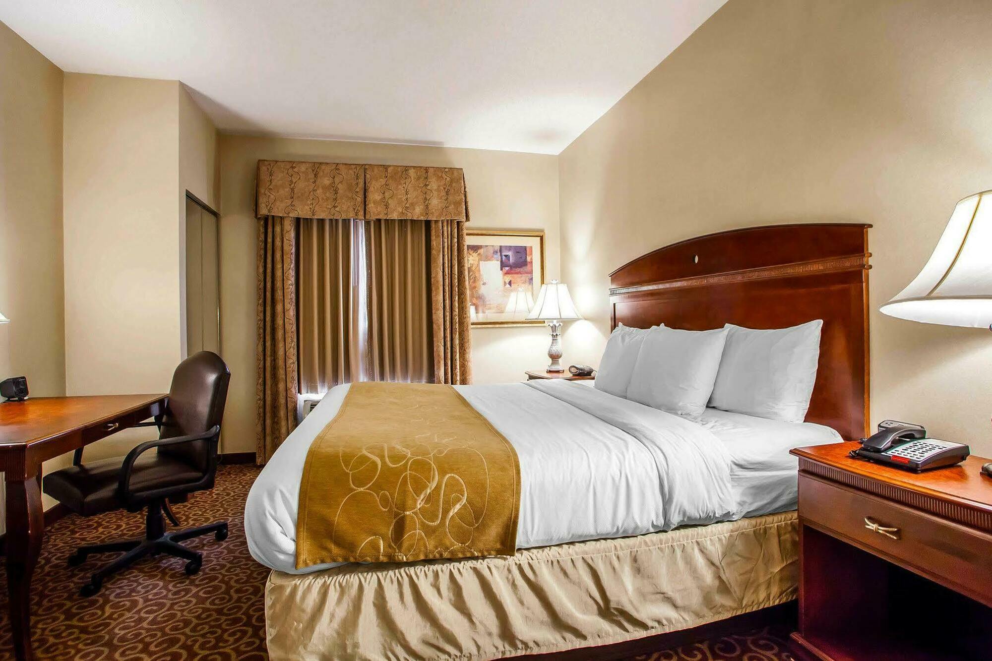คอมฟอร์ต สวีท อีสต์ บรันสวิค Hotel อีสต์บรันส์วิค ภายนอก รูปภาพ